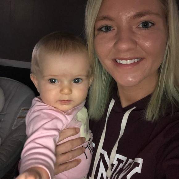 Meet your Posher, Katie - Picture 4 of 4